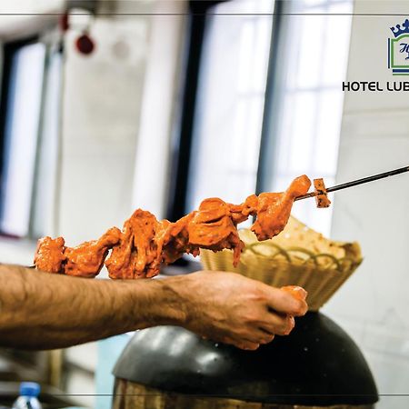 Hotel Λουμπουμπάσι Εξωτερικό φωτογραφία
